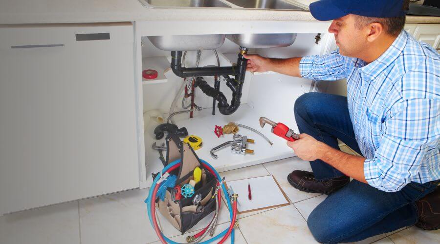 Local water heater installation in Somerset, TX